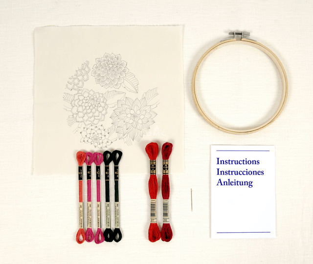 Kit DMC Dahlias