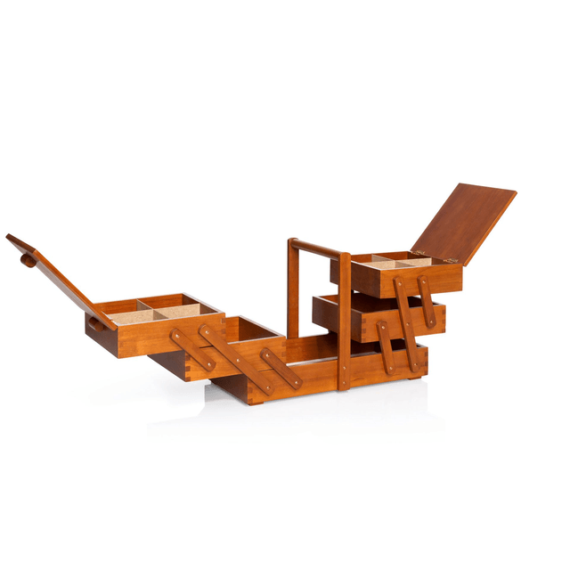 Travailleuse en bois