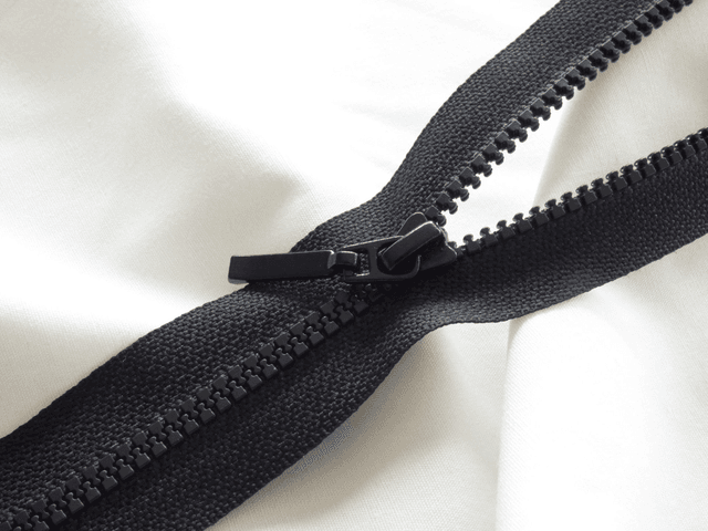 Moulée 4mm Noir - Fermeture Eclair